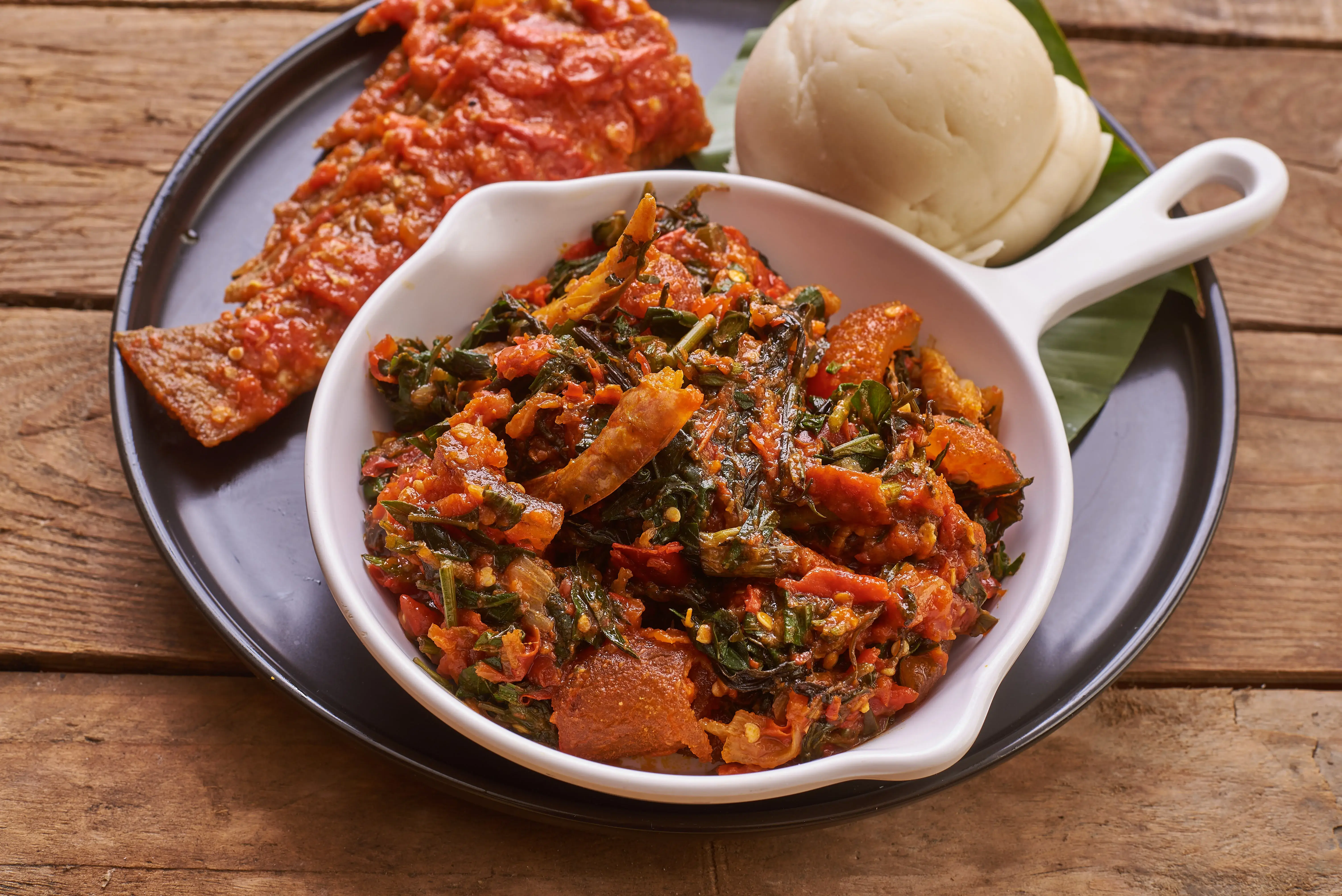 Poundo and Ẹfọ riro